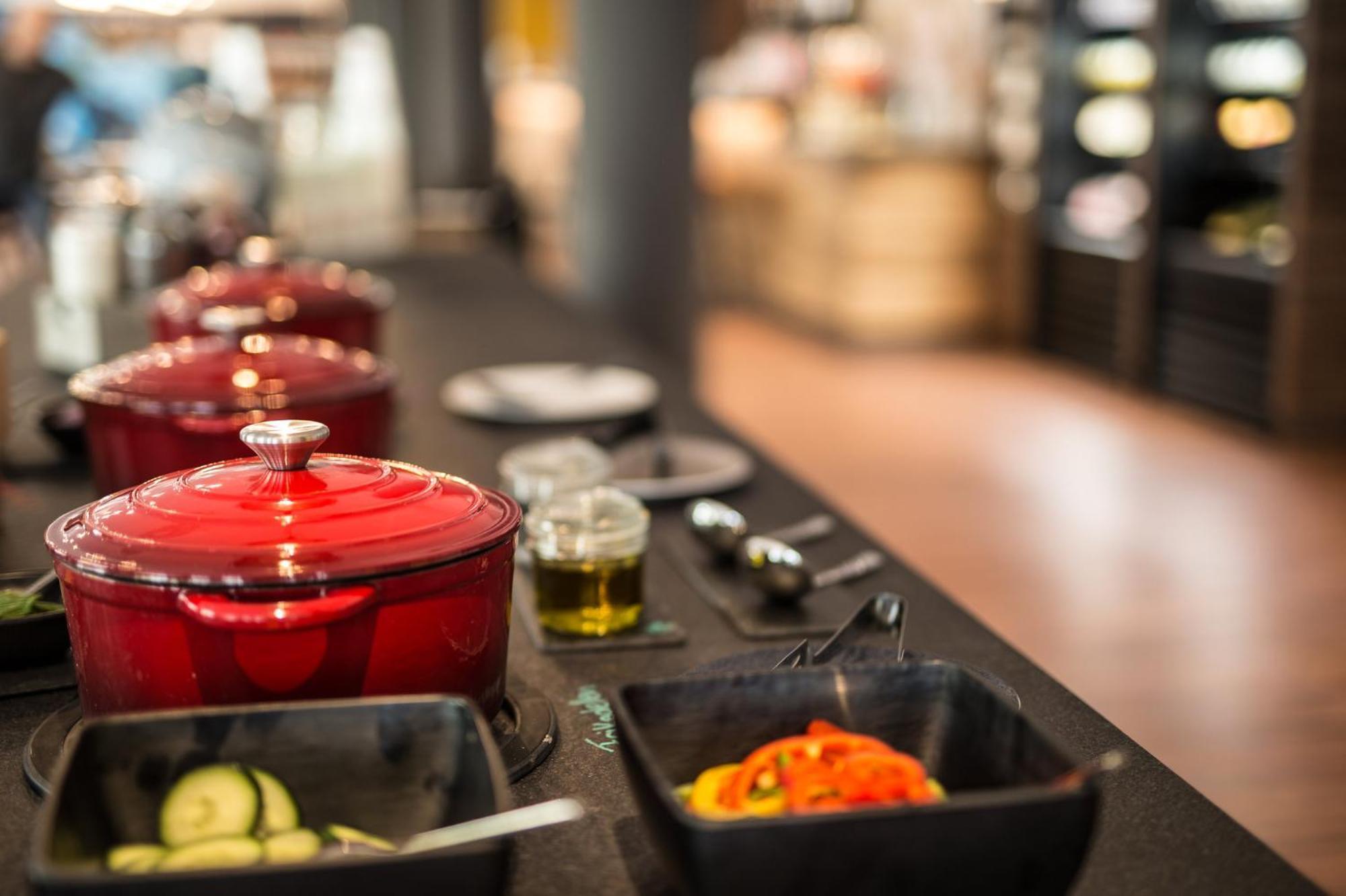 - The Niu, Saddle By Ihg Hotel