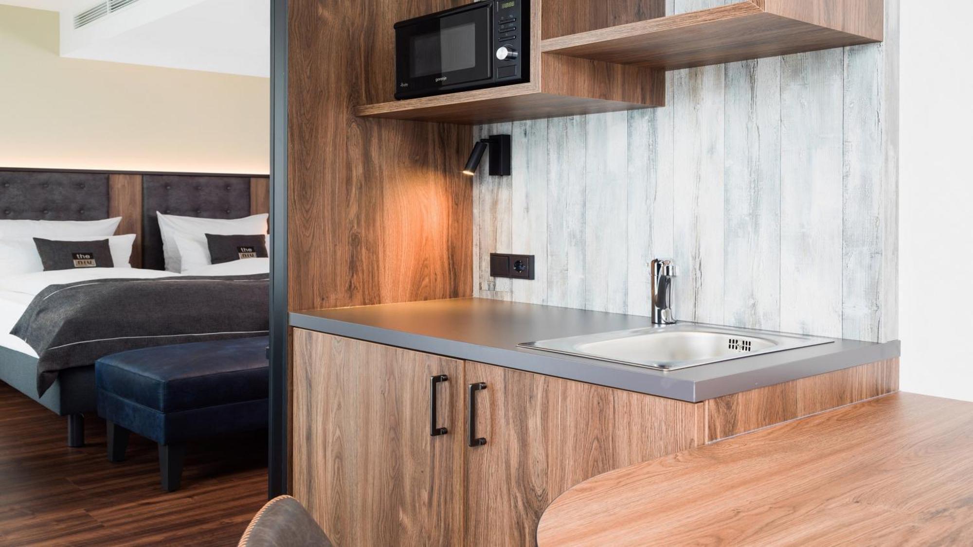 Hotel - The Niu, Saddle By Ihg